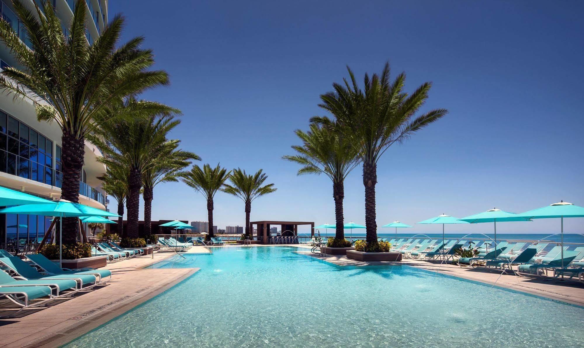 Opal Sands Clearwater Beach Extérieur photo